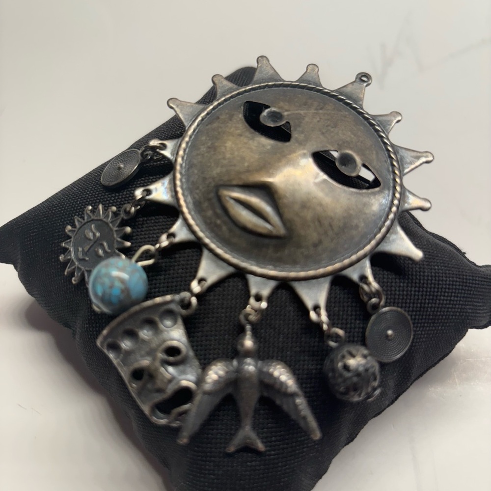 Silver Sun Face Brooch  Pin  Pendant with Charms - Picture 10 of 11